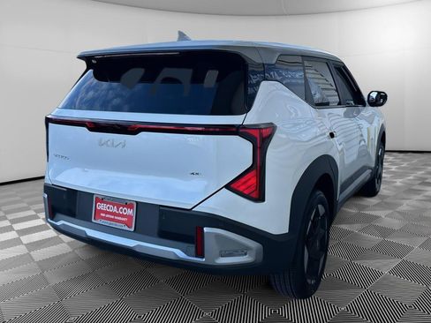 New 2027 Kia Seltos S AWD/4WD image 4
