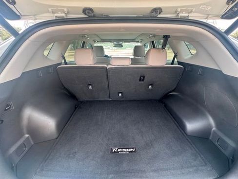 Used 2018 Hyundai Tucson Value w/ Cargo Package image 7