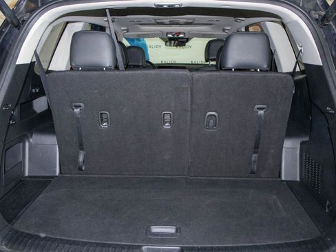 Used 2025 Kia Telluride S AWD/4WD image 25