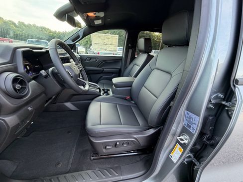 New 2026 Chevrolet Colorado Trail Boss AWD/4WD image 14
