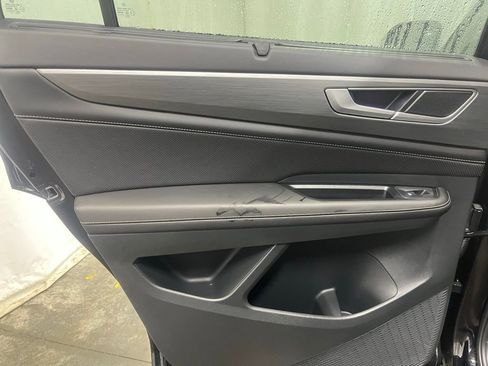 New 2026 Volkswagen Atlas Cross Sport SE image 21