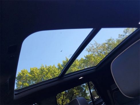 Used 2023 Chevrolet Tahoe Premier w/ Premium Package 2 image 22