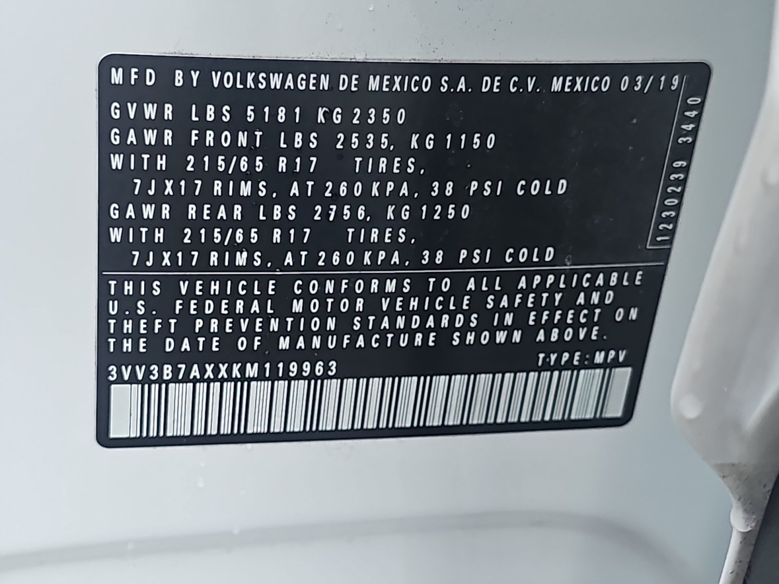 Used 2019 Volkswagen Tiguan SE w/ Panoramic Sunroof Package FWD image 36