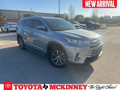 Used 2017 Toyota Highlander XLE