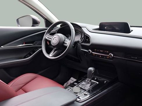 Used 2023 MAZDA CX-30 AWD 2.5 S w/ Preferred Package image 18