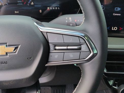 New 2026 Chevrolet Traverse LT w/ Sun and Wheel Package FWD image 19