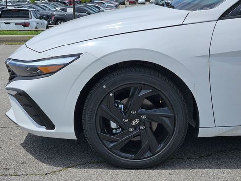 New 2026 Hyundai Elantra Sport FWD image 10