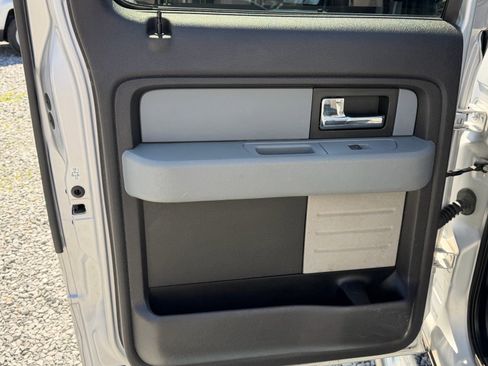Used 2012 Ford F150 XLT image 23