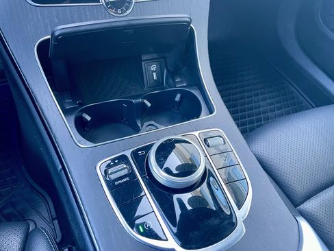 Used 2020 Mercedes-Benz C 300 4MATIC Sedan image 38