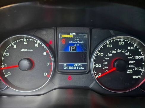 Used 2014 Subaru Outback 2.5i Limited image 12