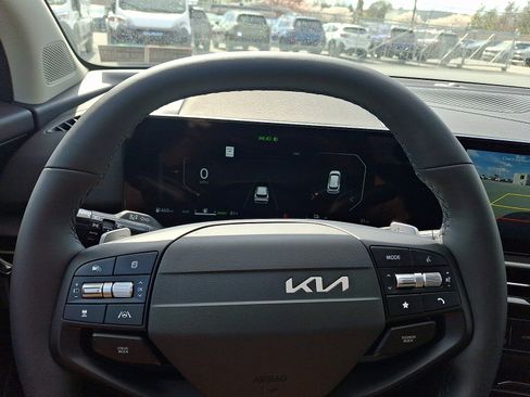 New 2026 Kia Sportage SX Prestige image 13