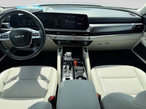 Used 2024 Kia Telluride S w/ S Sunroof Package FWD image 13
