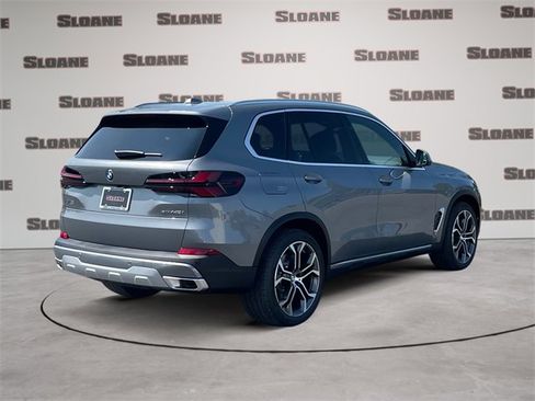 New 2026 BMW X5 xDrive40i image 5