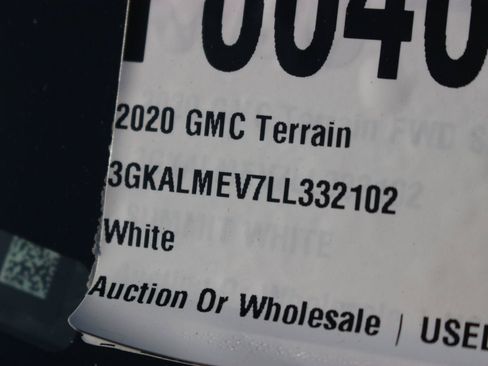 Used 2020 GMC Terrain SLE FWD image 38