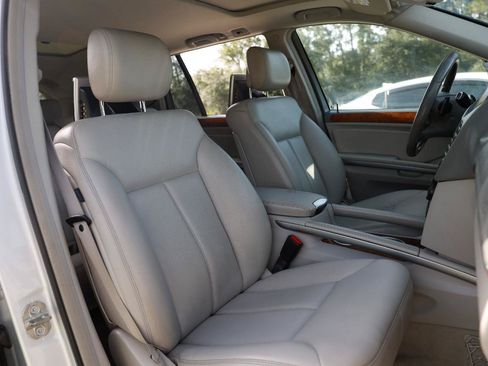 Used 2009 Mercedes-Benz GL 450 4MATIC image 16