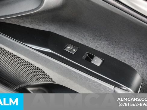 Used 2025 Toyota Camry LE image 42