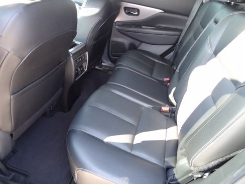 Used 2023 Nissan Murano SL image 13