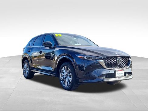 Used 2023 MAZDA CX-5 Signature image 3