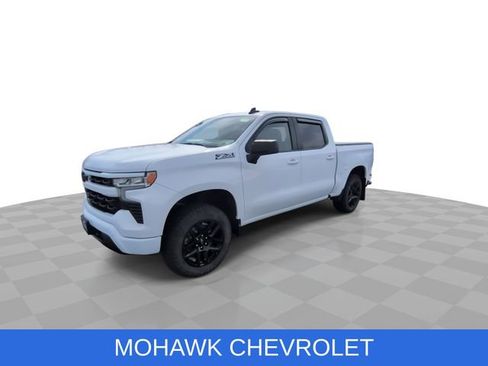 Used 2022 Chevrolet Silverado 1500 RST w/ Z71 Off-Road Package image 4