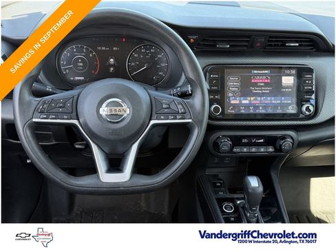 Used 2021 Nissan Kicks SV FWD image 10