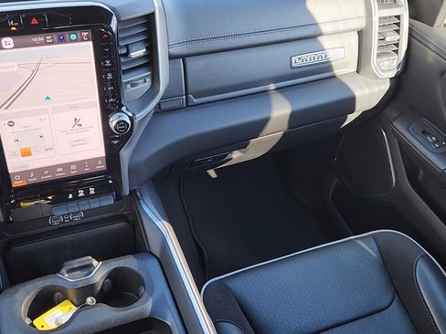 Used 2025 RAM 1500 Laramie image 6