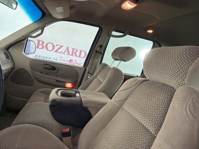 Used 2001 Ford F150 XLT RWD image 19