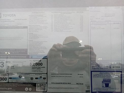 New 2025 Toyota 4Runner TRD Off-Road Premium image 32