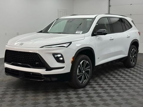 New 2026 Buick Enclave Sport Touring w/ Power Package image 15