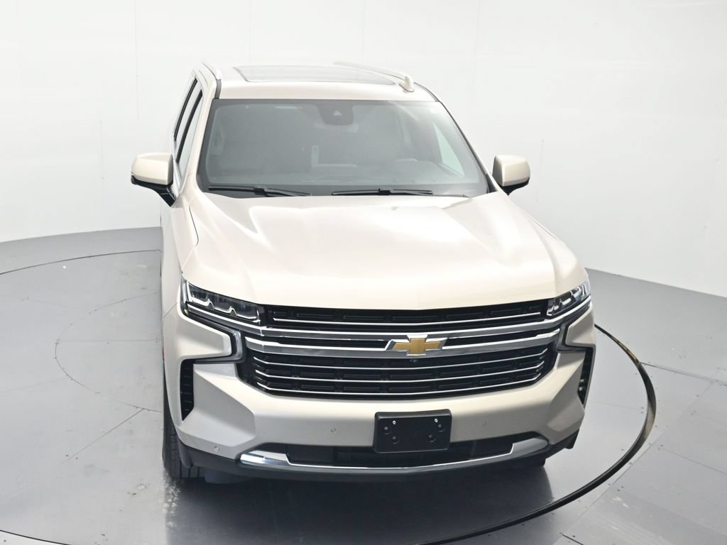 Certified 2024 Chevrolet Suburban LT w/ LT Signature Plus Package AWD/4WD image 33