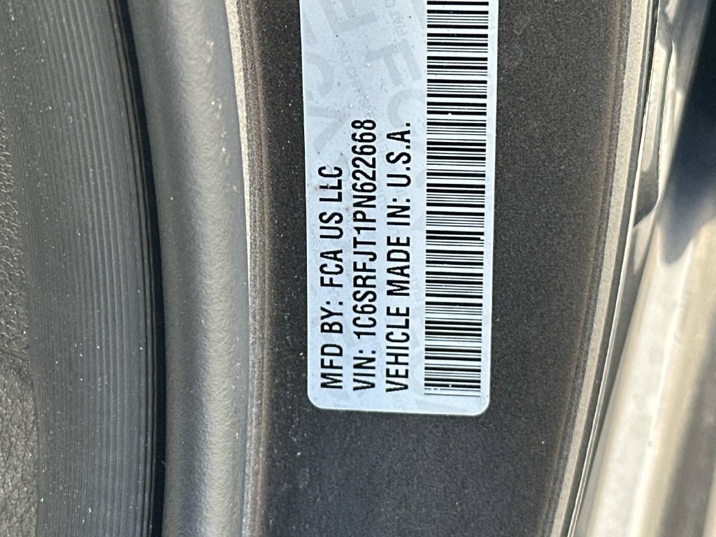Used 2023 RAM 1500 Laramie AWD/4WD image 31