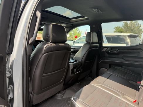 Used 2023 GMC Sierra 1500 AT4X w/ AT4X AEV Edition AWD/4WD image 14