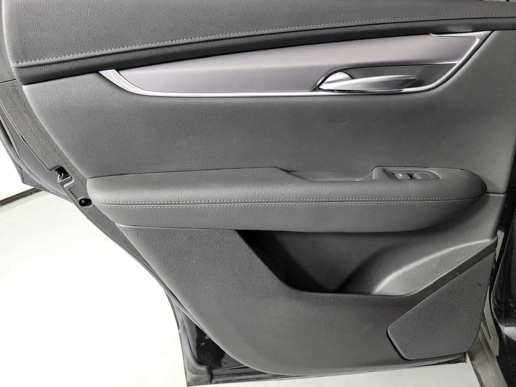 Used 2023 Cadillac XT5 Luxury FWD image 13