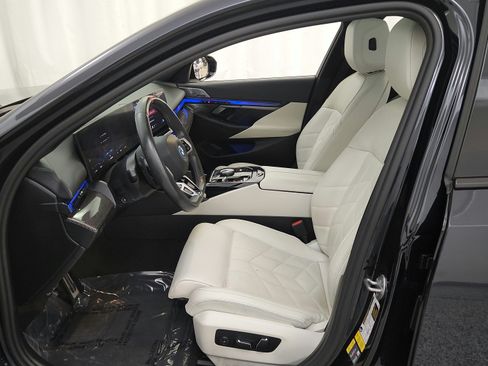 Used 2024 BMW i5 M60 w/ Premium Package AWD/4WD image 18