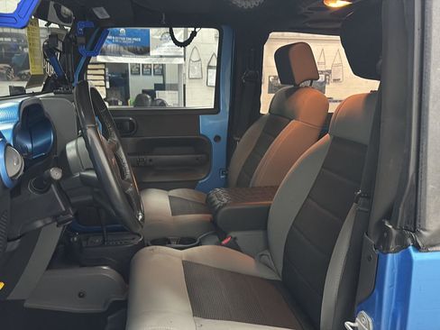 Used 2010 Jeep Wrangler Sport image 6