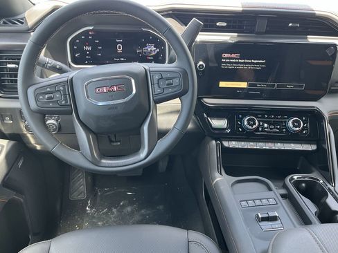 New 2026 GMC Sierra 2500 AT4 w/ AT4 Premium Plus Package AWD/4WD image 17