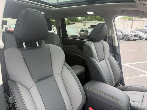 Used 2023 Subaru Ascent Onyx Edition AWD/4WD image 33