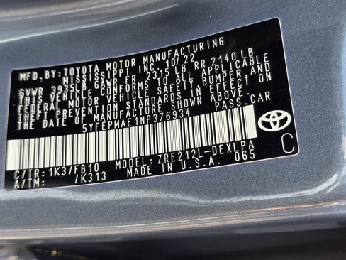 Used 2022 Toyota Corolla LE image 34