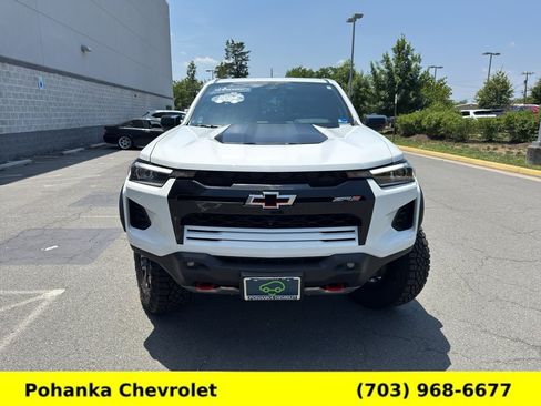 Certified 2024 Chevrolet Colorado ZR2 w/ ZR2 Convenience Package III AWD/4WD image 2