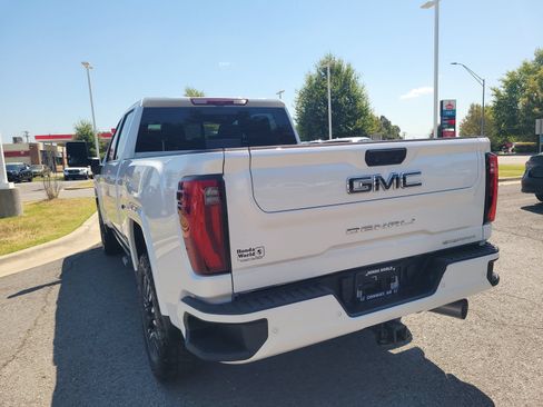 Used 2024 GMC Sierra 2500 Denali Ultimate AWD/4WD image 5