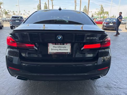Used 2023 BMW 530e w/ Executive Package image 4