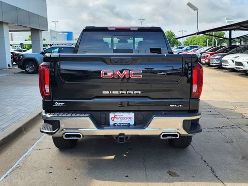New 2026 GMC Sierra 1500 SLT w/ SLT Premium Plus Package AWD/4WD image 5