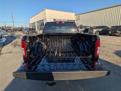 Used 2022 RAM 1500 Big Horn image 13