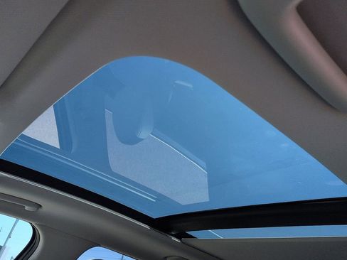Used 2026 Kia Sorento S w/ S Panoramic Sunroof Package FWD image 10