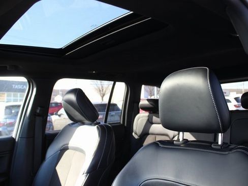 Used 2023 Jeep Grand Cherokee Altitude image 20