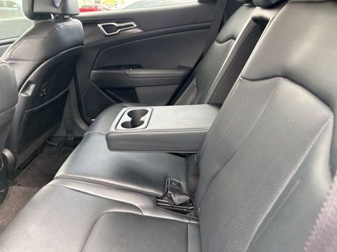 Used 2023 Kia Sportage EX image 38
