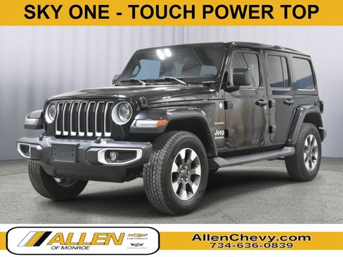 Used 2023 Jeep Wrangler Unlimited Sahara w/ LED Lighting Group AWD/4WD image 1