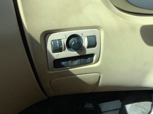 Used 2006 Subaru Tribeca Limited image 47