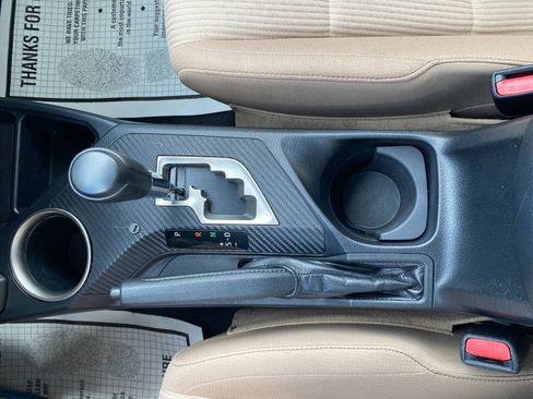 Used 2015 Toyota RAV4 XLE image 17