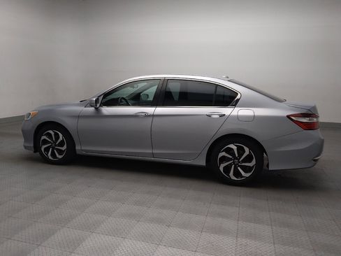 Used 2017 Honda Accord EX image 3