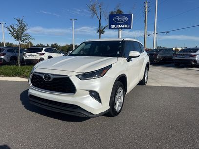 Used 2021 Toyota Highlander LE